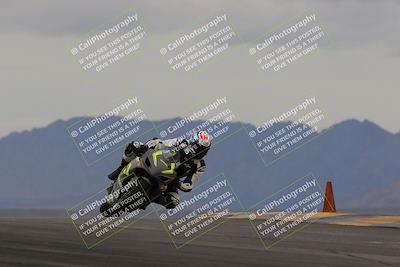 media/Jan-15-2023-SoCal Trackdays (Sun) [[c1237a034a]]/Turn 9 (2pm)/